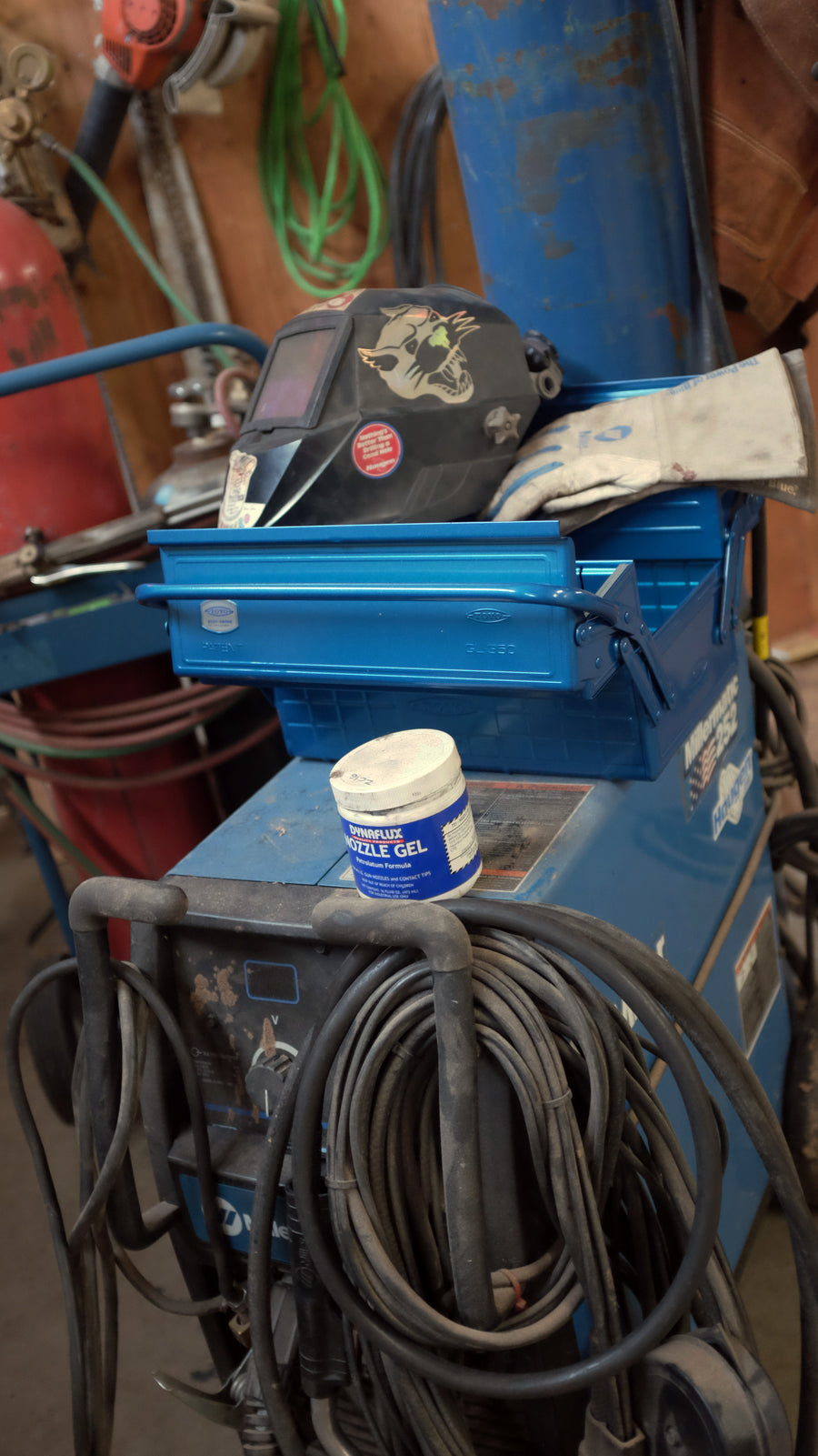 TOYO STEEL LARGE ULTIMATE MOTO TOOLBOX WITH 2 CANTILEVER TRAYS - BLUE